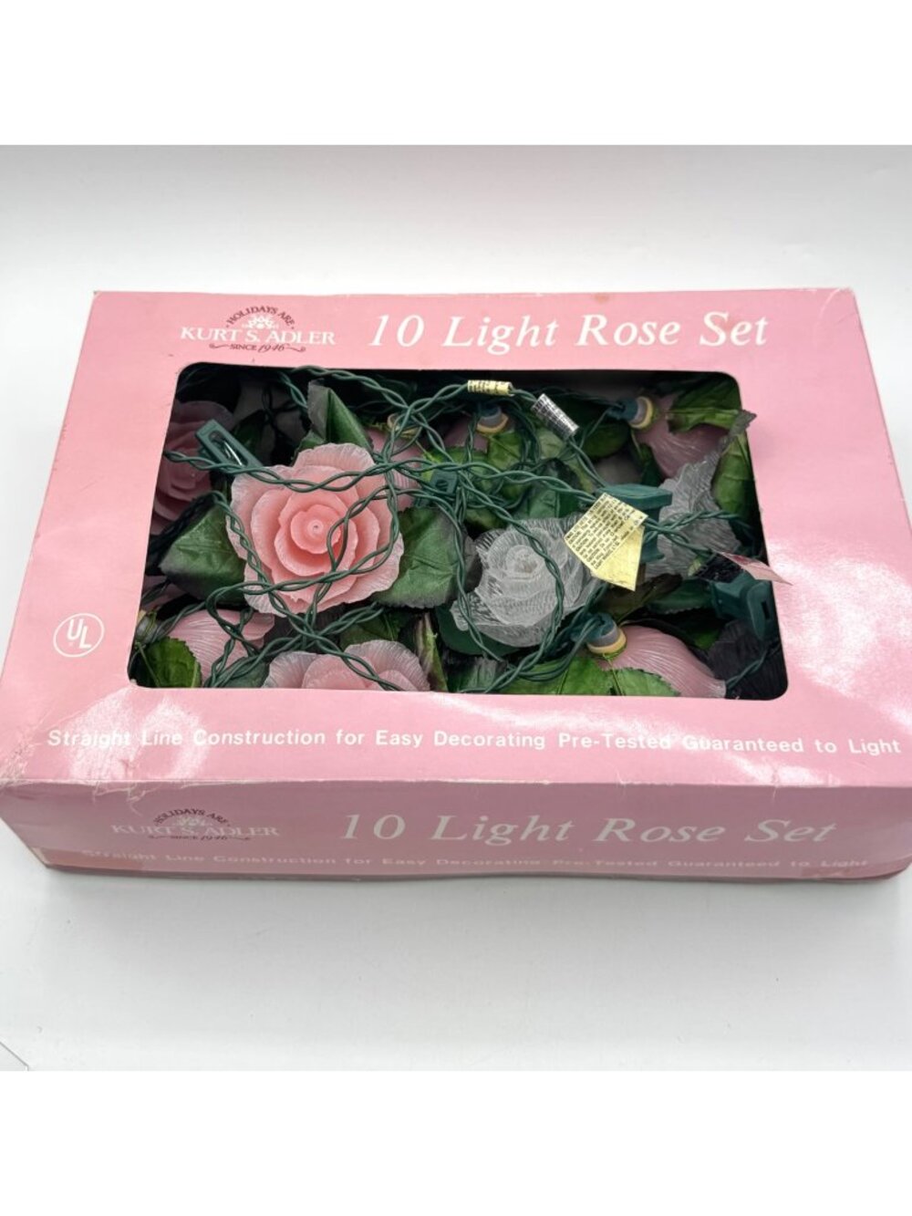 Outdoor/Indoor Lights Cottagecore/Shabby Chic Pink and White String Light Roses